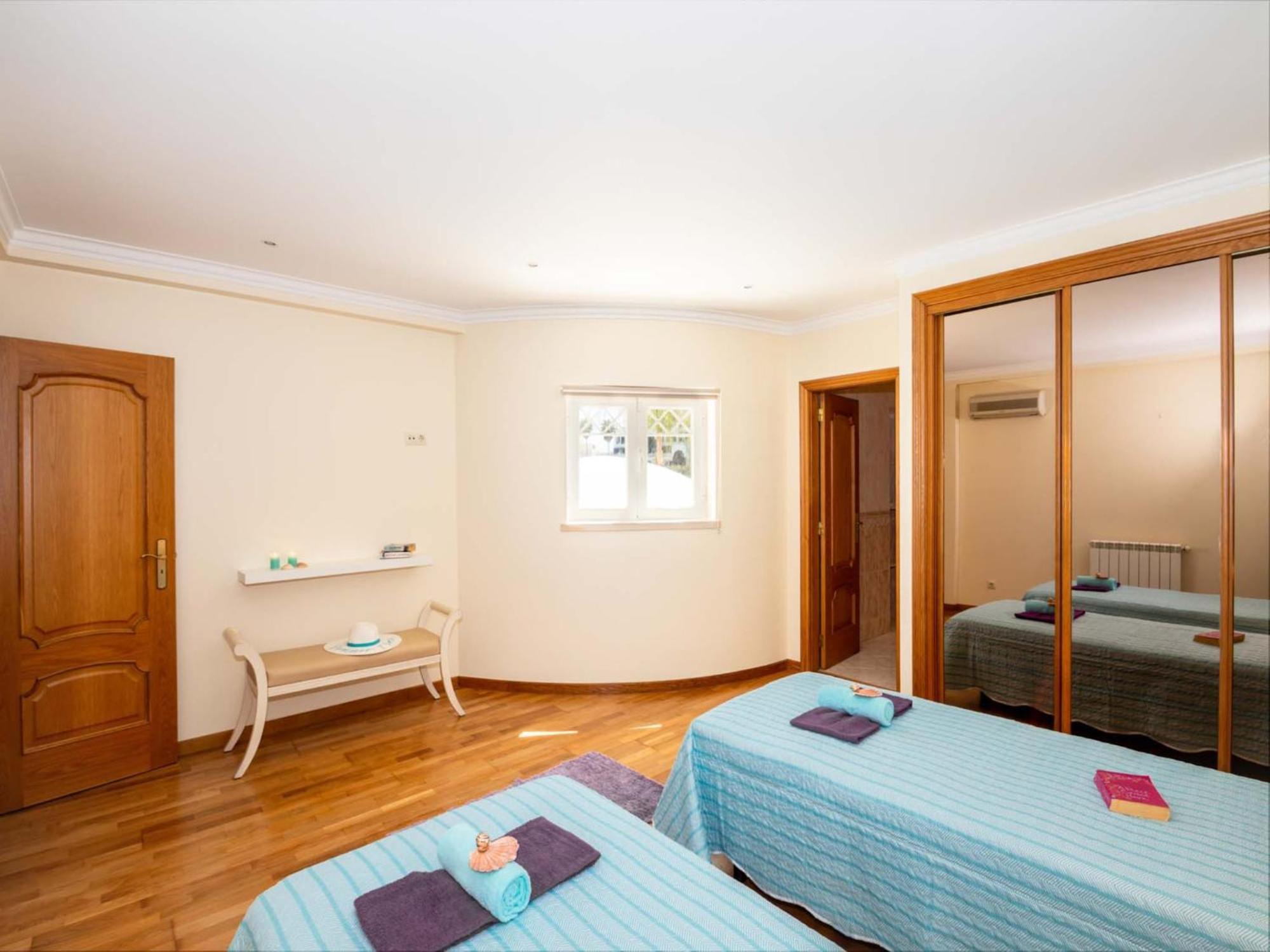 Villa Magnificant Heated Swimming Pool, Free Wifi Albufeira