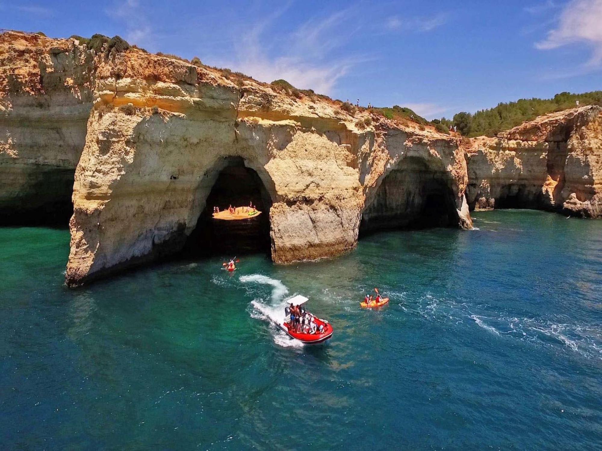 Magnificant Heated Swimming Pool, Free Wifi * Albufeira