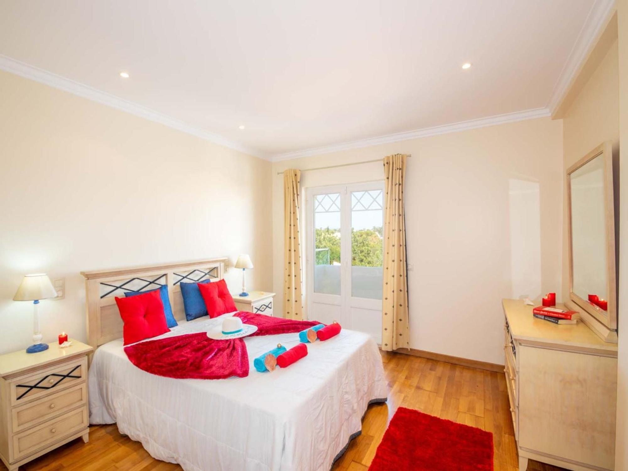 Villa Magnificant Heated Swimming Pool, Free Wifi *