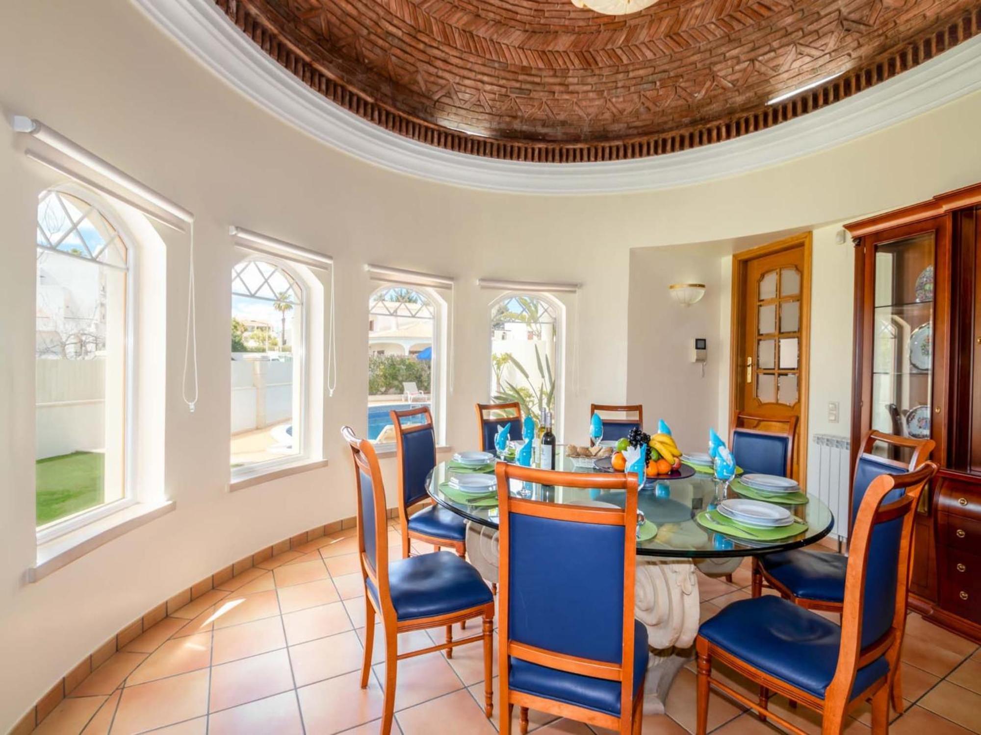 Villa Magnificant Heated Swimming Pool, Free Wifi